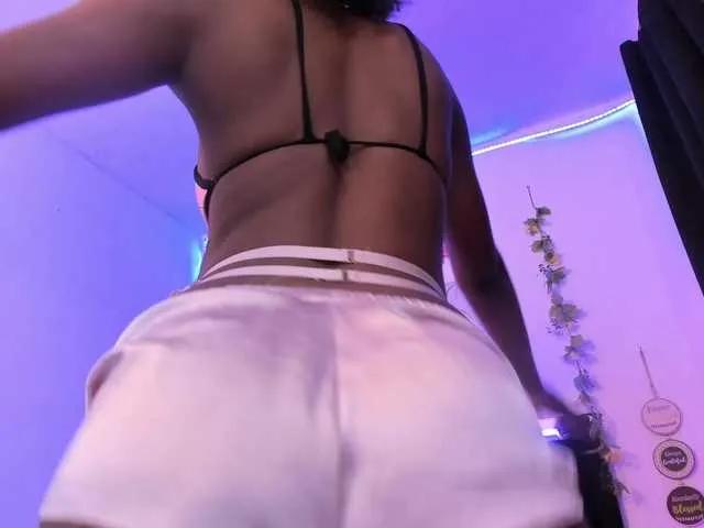 AkariRosetti on BongaCams 