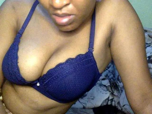 Amandacute on BongaCams 