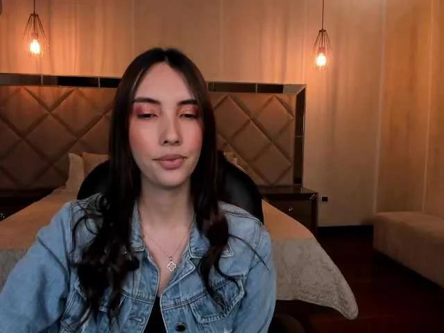 AnaisNin1 on BongaCams 