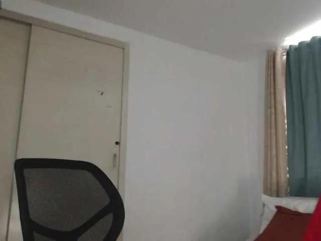 naturalmoommy's avatar