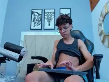 adams_bobby — GOAL: Get Naked [87 tokens remaining] Welcome to my room! #18 #bigcock #new #young #cum