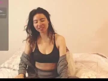 alice_middle01 — Lovense: Interactive Toy that vibrates with your Tips #natural #shy #hairy #feet #bigboobs