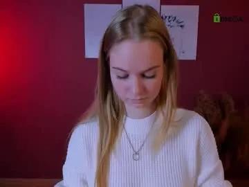 dakota_night_ — GOAL: show funny face [20 tokens remaining] Welcome to my room! #18 #blonde #nonude #pvt #skinny