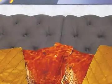 dustinkeent — New WEREWOLF in town !  #gay #lovense #muscle #flex #lovense