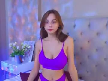 ellarabbit on Chaturbate 