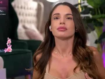 esmeainsley on Chaturbate 