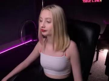 fluffy_cloude on Chaturbate 