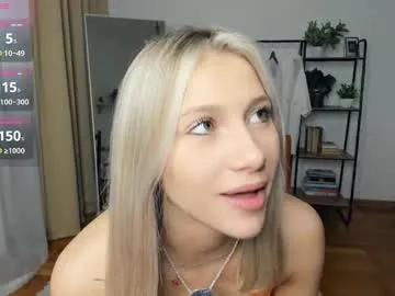 glossybabe_ — wish me luck ! lovense work !? ... call me Cherry :) #18 #bigboobs #new #blonde #teen [10 tokens remaining]