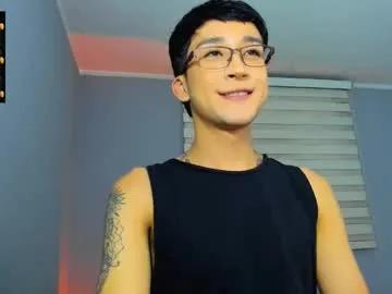 guy_veryhot1's avatar