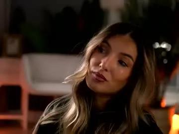 kellymathews on Chaturbate 