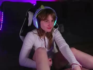 lana_del_kay — GOAL: Tease & Nipple Play [87 tokens remaining] HUg YOYU #squirt #lovense  #bigass #shaved