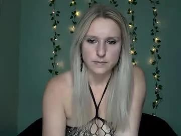 lovingsummer's avatar