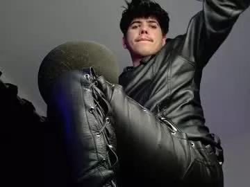 lylebennett_ on Chaturbate 