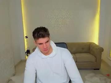 maxkaiden — Flirty & teasing  #flex #strong #bodybuilder #aesthetic #newshow #confident #funny