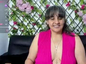 merlyna_goldens — GOAL: 1 finger in pussy [50 tokens remaining] naughty mature woman wants to play with you #curvy #sexy #colombiana #mature #nice