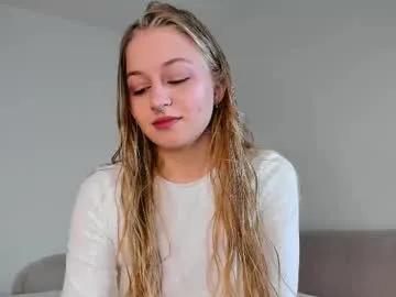 mia_meows — Hot blond teen squirts and slaps her big ass! Privates are open, Fav patterns: 15, 111, 777 // GOAL: Kiss ya [14 tokens left] #shy #lovense #blonde #smoke #feet