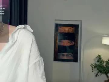 nakishacroshaw — GOAL: take off my top pls ^^ [91 tokens remaining] do u like blue hair girls ?^^ #18 #teen #new #shy #young