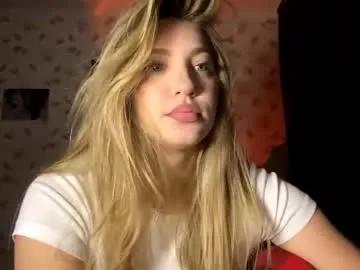 oletaguinyard — Goal: Biggest smile ever /  Kem! Crazy, strange, cringe, but mostly - FUN! #new #shy #young #teen #18 [20 tokens remaining]