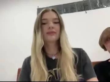 pussymoneywet on Chaturbate 