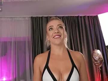 sarahjadore on Chaturbate 