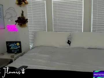 violetttflowers — SEXXXY SATURDAY!!!!||0F SALE<3