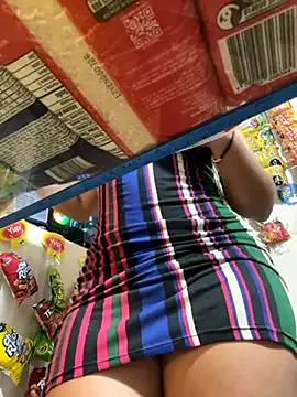 AlanaRouss on StripChat 