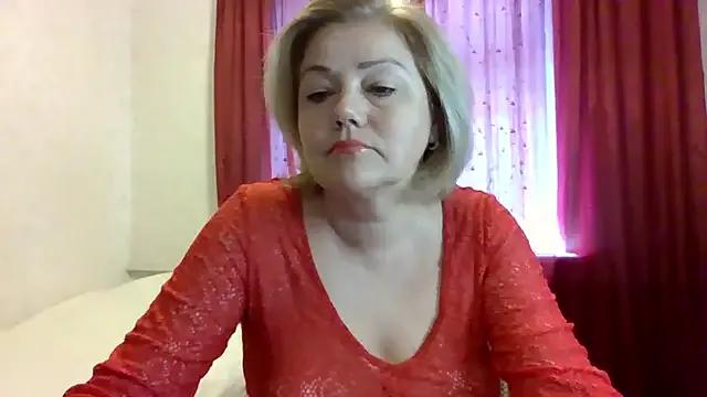 AlliRain on StripChat 