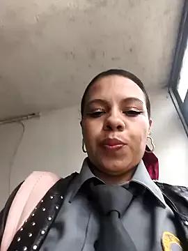 Ariana-07 on StripChat 