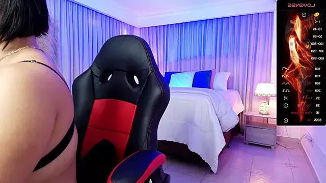 arianna_smith_ on StripChat 