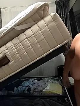 AvaNastyMilf on StripChat 