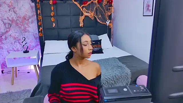 Becca_Grims on StripChat 