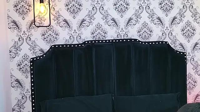 Becca_Grims — Orgasmo Dildo 