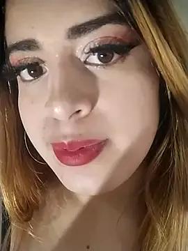 bella_star21 on StripChat 