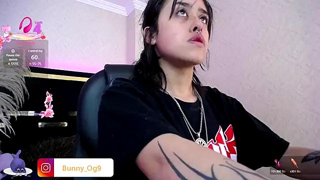 Bunny_O on StripChat 
