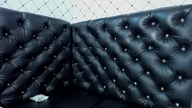 EMMA_SANTANA on StripChat 