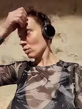 Exhibitionsplit's avatar