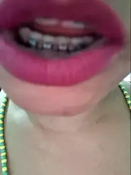 gatadeojosclaros on StripChat 