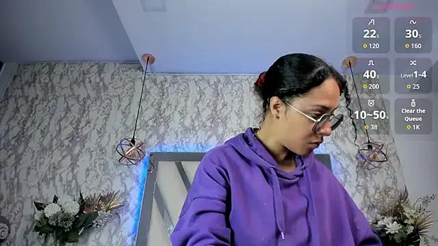 Hanna_Cornee_ on StripChat 