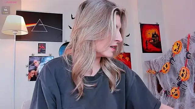 heartseduction — DOMI IN PUSSY