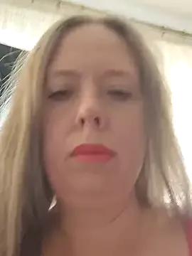 Irina3718 on StripChat 