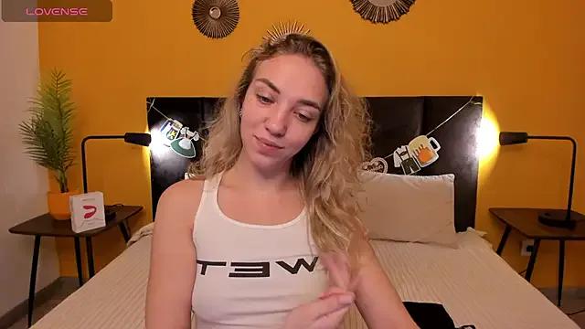 Jessie_Curlyy on StripChat 