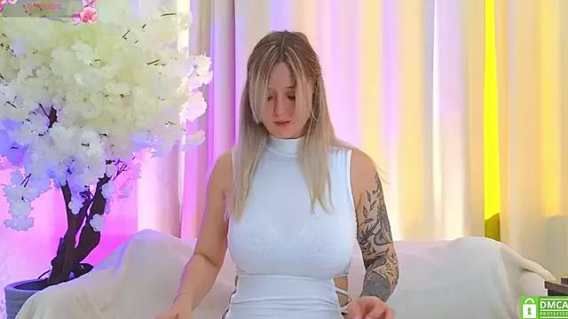 JessRosen on StripChat 