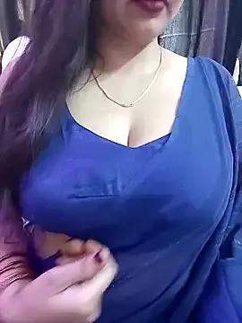 kaamuk_shweta — Chuchi ki tel se maalish
