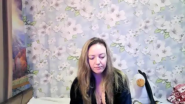 KattyLuuu on StripChat 