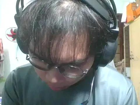 kave2033 — shirt off / ci o