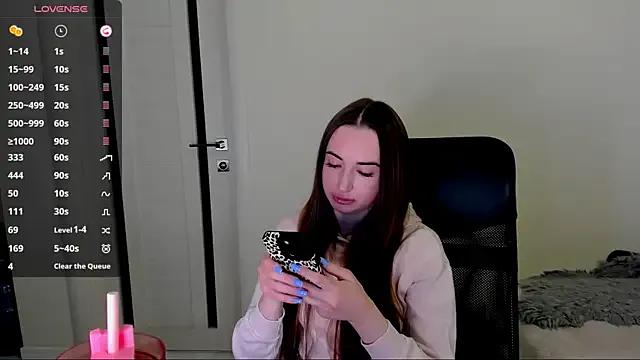 Kimmberr on StripChat 