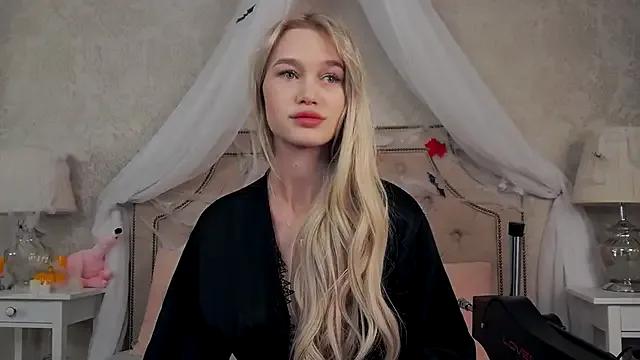 KristinaDane's avatar