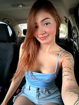 la_machhi — NAKED AND FINGERING PUSSY