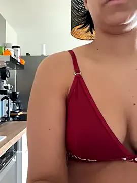 LaPetiteKim's avatar