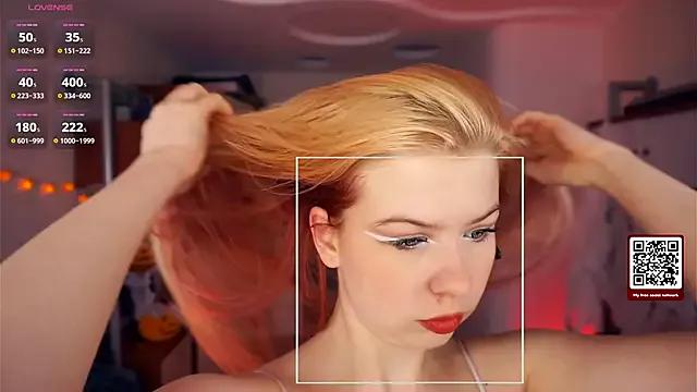 LynetHakes — wet ahegao